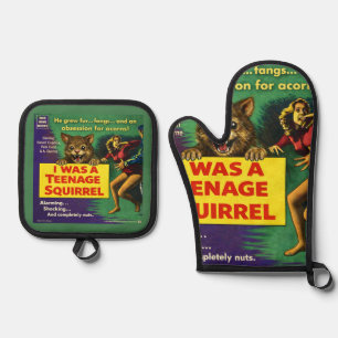 I was a teenage squirrel oven mitt & pot holder set
