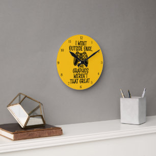 I Went Outside - Funny Gamer Round Clock