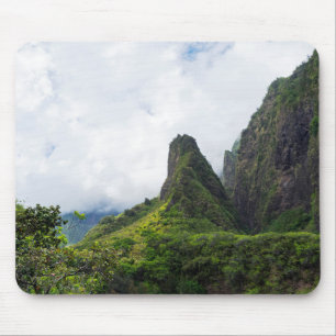 iao needle state monument in maui hawaii mouse mat