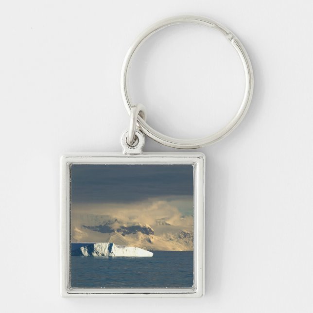Ice Berg in the starts of the Drake Passage just Key Ring (Front)