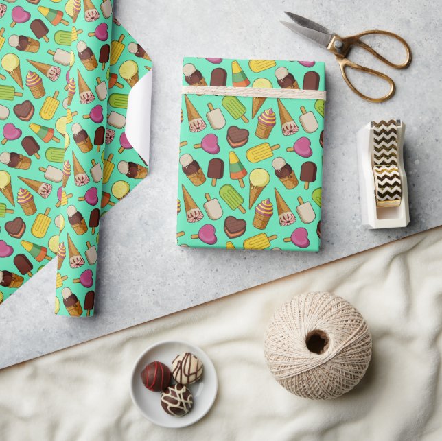 Ice Cream Background Wrapping Paper (Crafts)