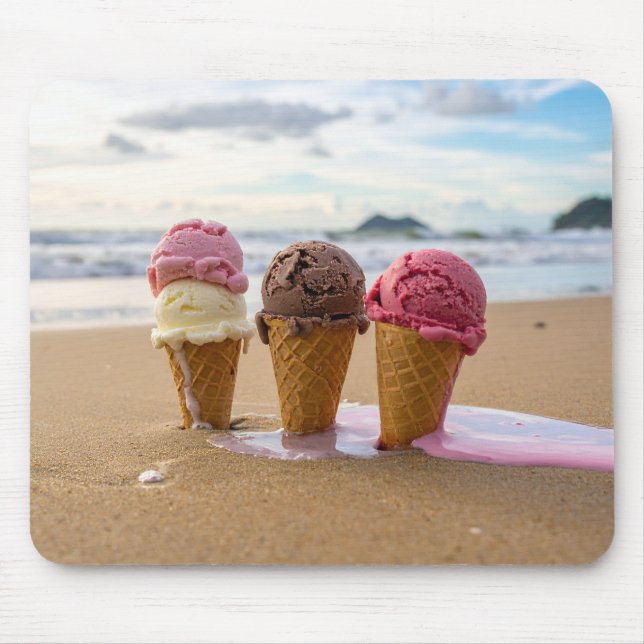 Ice creams on a beach  mouse mat (Front)