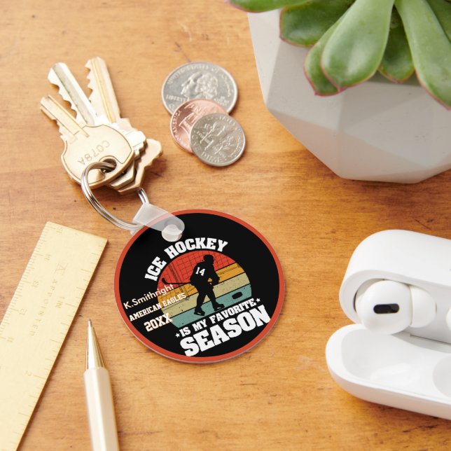 Ice Hockey is my Favourite Season Key Ring (Desk)