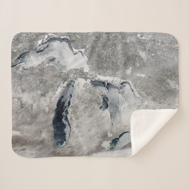 Ice On The Great Lakes, United States. Sherpa Blanket (Front (Horizontal))