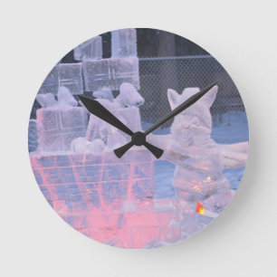 Ice Sculpture Sporting Artist Carving Arctic Gifts Round Clock