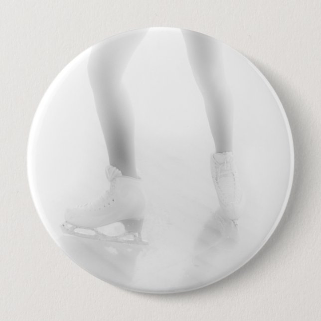 Ice skating 10 cm round badge (Front)