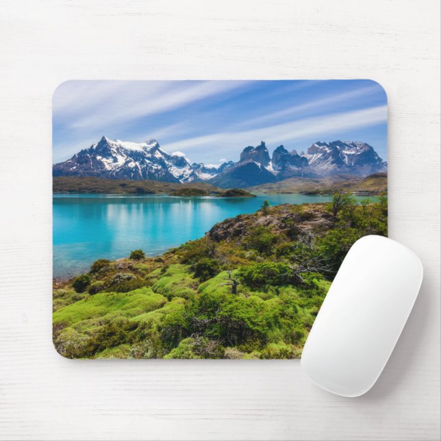 Ice & Snow | Lake Pehoe, Patagonia, Chile Mouse Mat (With Mouse)