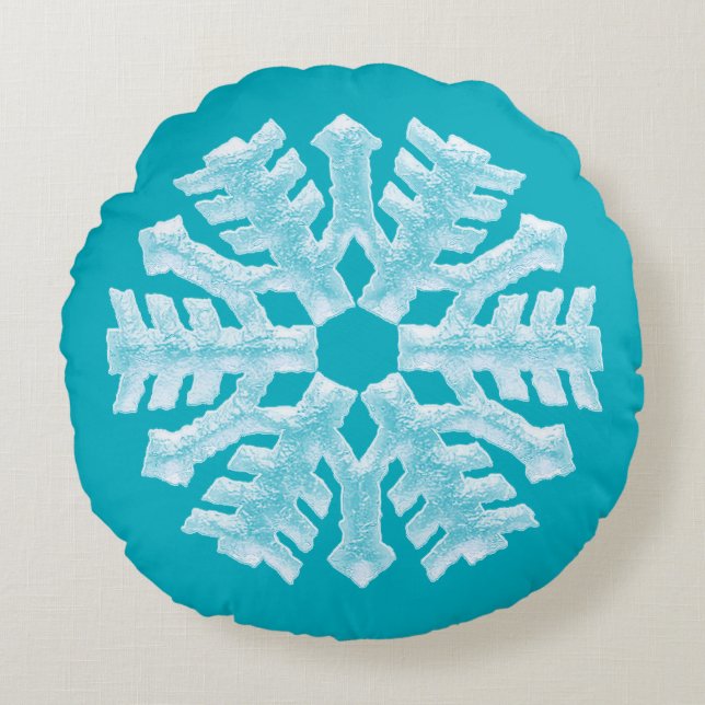 Icy Aqua Teal Frozen Snowflake Winter Christmas Round Cushion (Front)