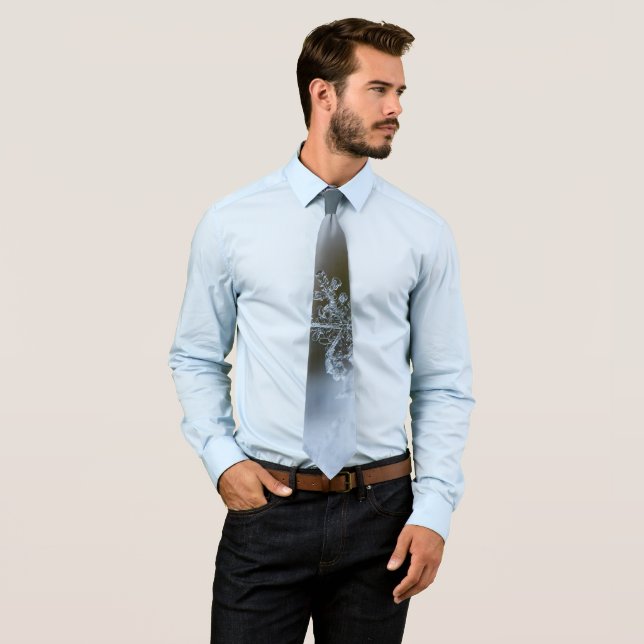 Icy Snowflake Tie (In Situ)