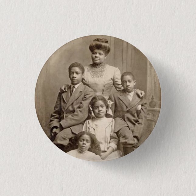 Ida B. Wells with her Children Civil Rights Leader 3 Cm Round Badge (Front)