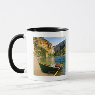 IDAHO, Fishing boat on a sandy beach in the Mug