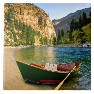 IDAHO, Fishing boat on a sandy beach in the Tile