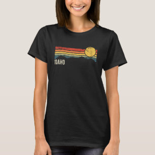Idaho USA Retro Sunset Distressed Style Design T-Shirt