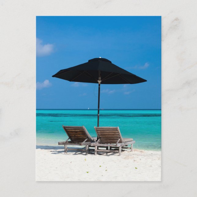Idyllic tropical beach at Maldives Postcard (Front)