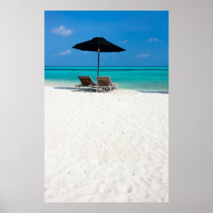 Idyllic tropical beach at Maldives Poster