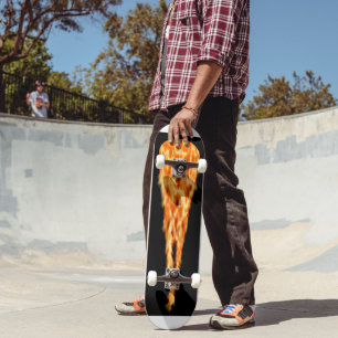 Ignis Pila by Kenneth Yoncich Skateboard