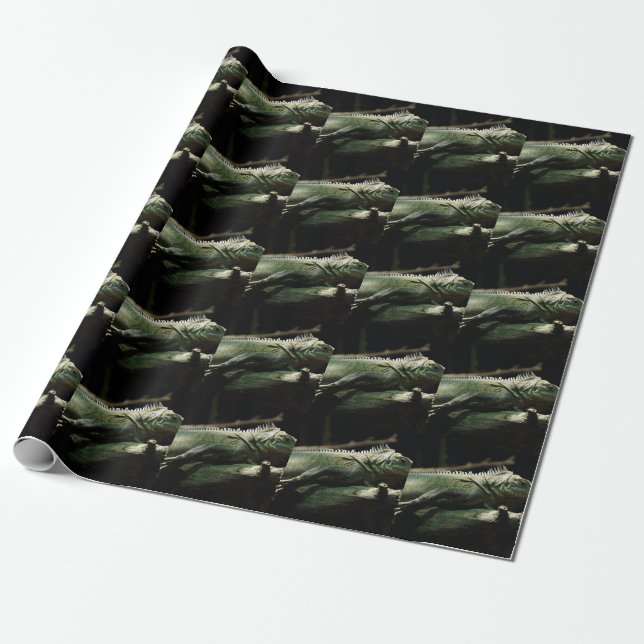 Iguana delicatissima wrapping paper (Unrolled)