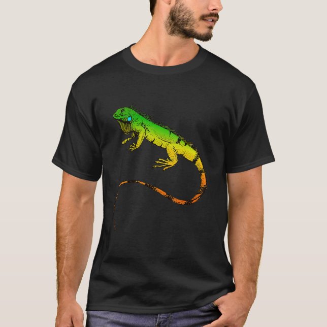 Iguana Lizard  Beautiful Iguana Gift T-Shirt (Front)