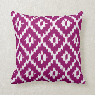 Ikat pattern - Magenta and white Cushion