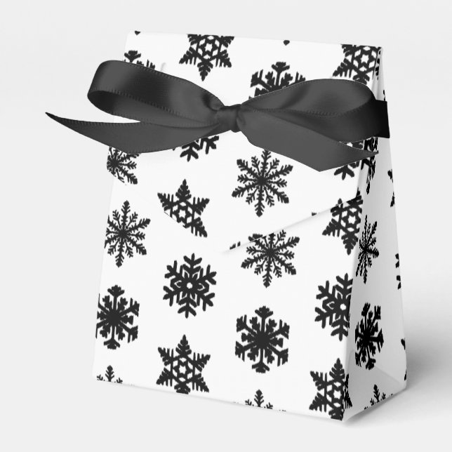 Ikat Snowflakes - White and black Favour Box (Front Side)
