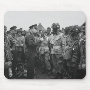 Ike Talking With Airborne On D-Day Mouse Mat