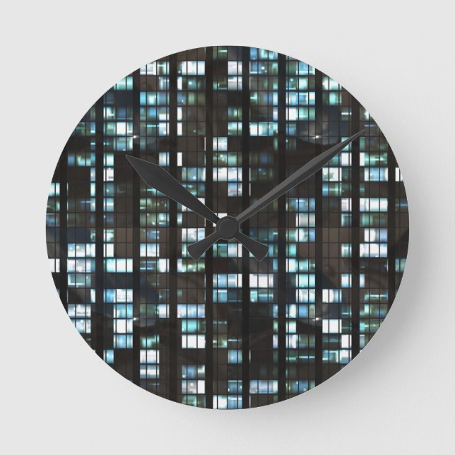 Illuminated windows pattern round clock (Front)