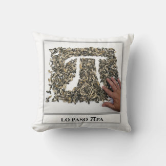 I'M GOING πΡ Α Cushion