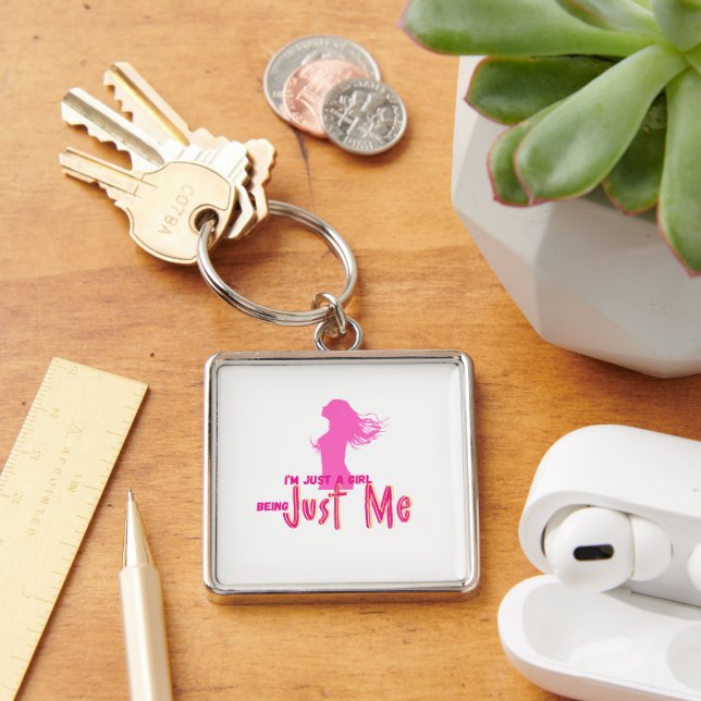 im just girl key ring (Desk)