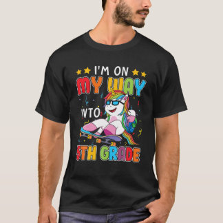 I'm On Way Into Fifth 5Th Grade Kids Skateboarder T-Shirt