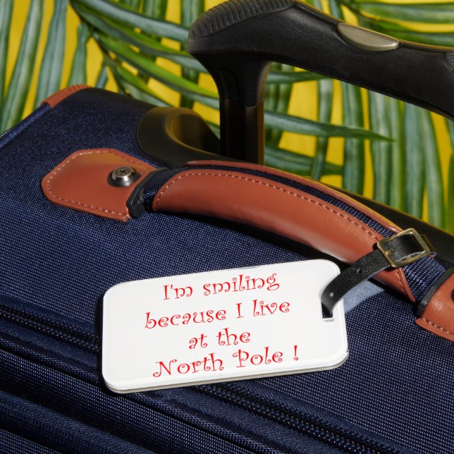 I'm smiling because-luggage tag (Front Insitu 3)