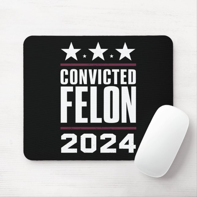 I'm Voting For The Convicted Felon Pro Trump 2024 Mouse Mat (With Mouse)