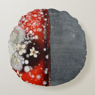 Immortality 2 round cushion