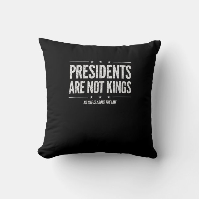 In America Presidents Are Not Kings Retro Classic Cushion (Front)