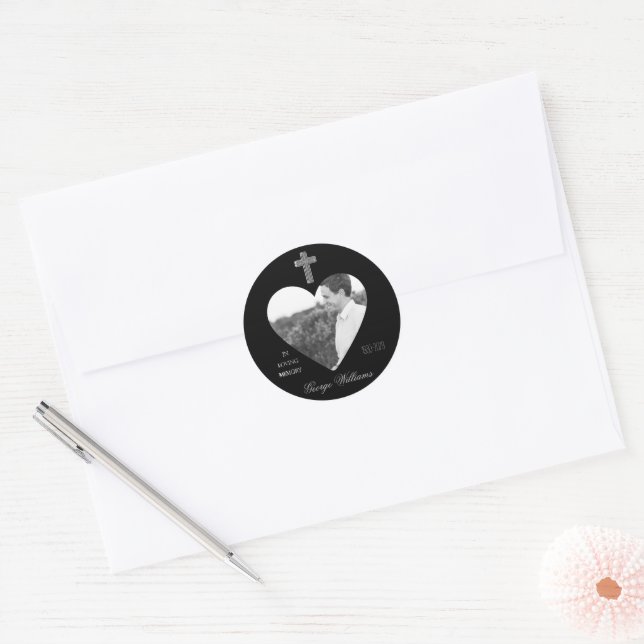 In Loving Memory Cross Heart Shape Photo Memorial Classic Round Sticker (Envelope)