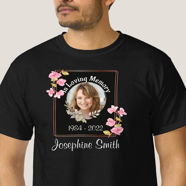 In Loving Memory Wreath Shirt With Photo Template (Creator Uploaded)