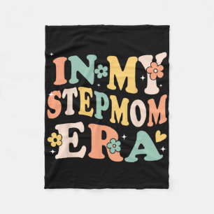 In My Stepmom Era Funny Sarcastic Groovy Retro Mot Fleece Blanket