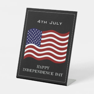 Independence Day Pedestal Sign – USA Décor