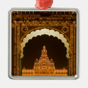 INDIA, Karnataka, Mysore : Majaraja's Palace (b. 3 Metal Tree Decoration