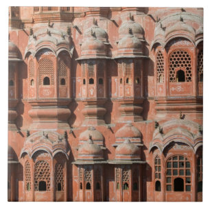 INDIA, Rajasthan, Jaipur: Hawa Mahal (Palace of Tile