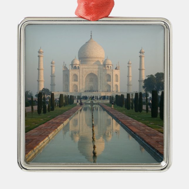 INDIA, Uttar Pradesh, Agra: Taj Mahal, Morning Metal Tree Decoration (Front)