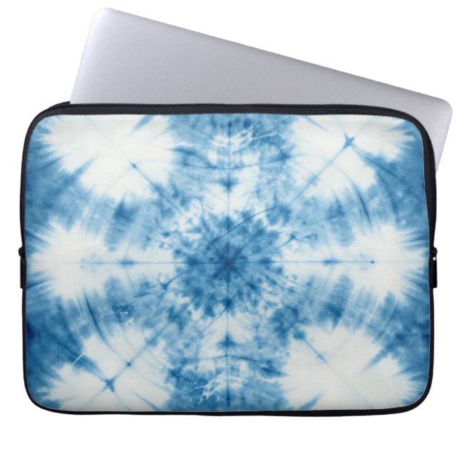Indigo Blue Shibori Tie Dye Pattern Laptop Sleeve (Front)