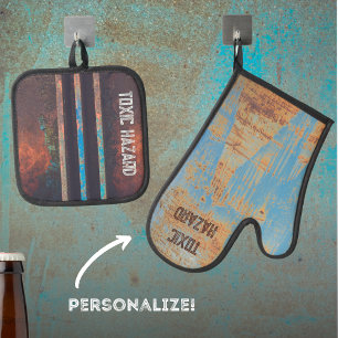 Industrial grunge brown blue rusted oven mitt & pot holder set