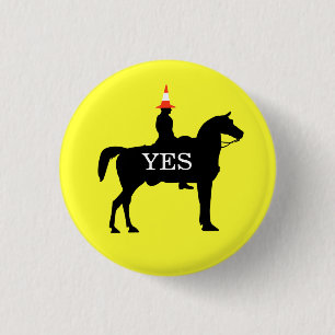 Indy Duke of Wellington Yes Horse Button Badge