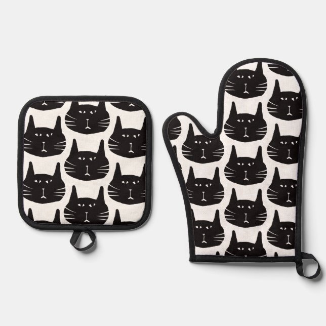 Inexplicable cats oven mitt & pot holder set (Front)