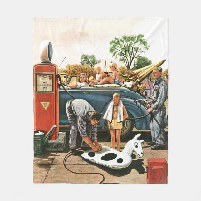 Inflating Beach Toy Fleece Blanket (Front)