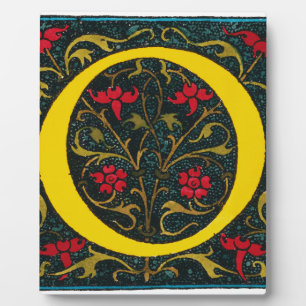 INITIAL O, 1520. PLAQUE