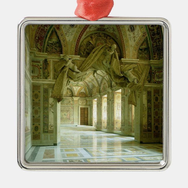Interior with view of sculpted angels metal tree decoration (Front)