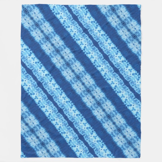 Interlace Shibori Fleece Blanket (Front)