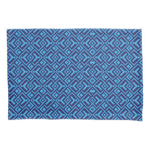 Interlocking Diamonds: Dark Blue Geometric Pattern Pillowcase