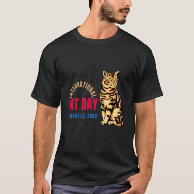 international cat day tshert T-Shirt (Front)